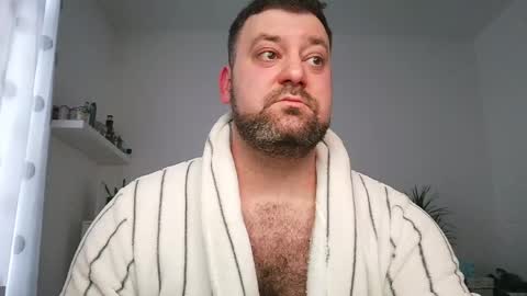 Bruce online show from April 1, 5:10 pm