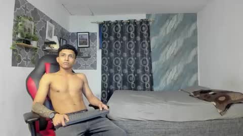 bruno_snow online show from February 2, 3:27 am