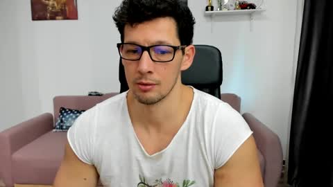 Snapshot of brutusk1 chatting on January 16, 9:48 am Brutus K online show from January 16, 9:48 am