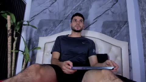 bry_dalton online show from February 27, 12:06 pm