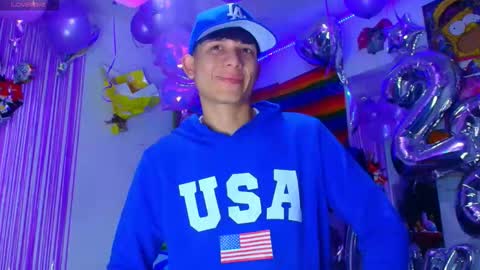Snapshot of bryam_hot chatting on October 14, 11:01 pm BRYAM INDEPENDENT MODEL online show from October 14, 11:01 pm