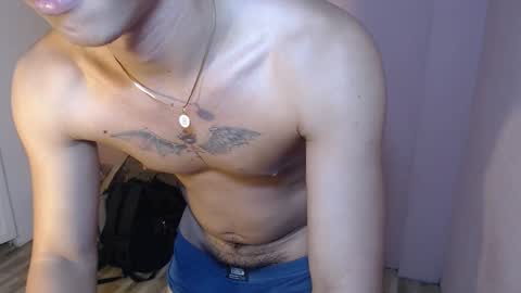 Snapshot of bryan_________ chatting on October 7, 2:04 am BRYAN  JEMY online show from October 7, 2:04 am