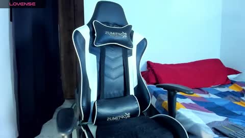 bryan_oficials online show from September 18, 2:46 am