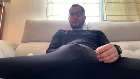 yourteddy online show from December 14, 1:06 pm