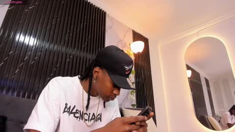 Bryxon  online show from February 4, 2:32 pm