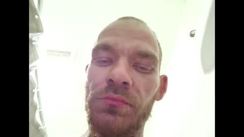 Snapshot of btown3095 chatting on September 30, 12:17 am btown3095 online show from September 30, 12:17 am