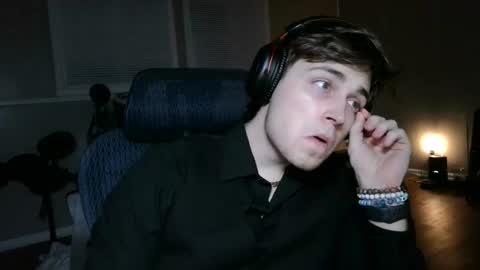 BubblebuttBdn online show from February 18, 4:32 am