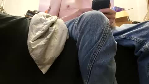 bubby_sexy online show from May 2, 3:31 am