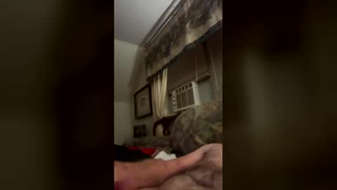 buddy_hill2 online show from April 15, 8:58 am