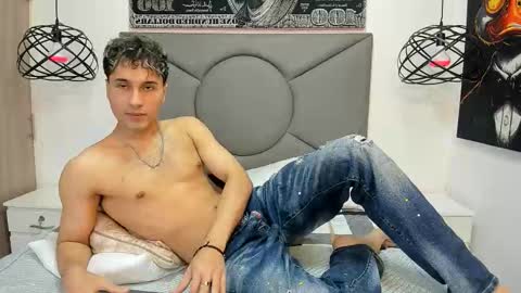 Buddy Whitte online show from November 11, 1:05 pm