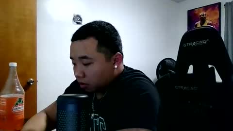 buffsexyman24 online show from March 8, 2:04 am