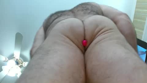 Snapshot of bullmusclejoe chatting on September 19, 7:02 pm BullMuscleJoe online show from September 19, 7:02 pm