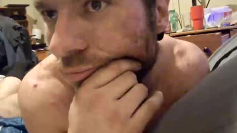 burnoutsboys789874829 online show from October 10, 11:37 am