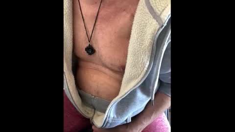 cage_lockdwood online show from December 18, 6:04 pm