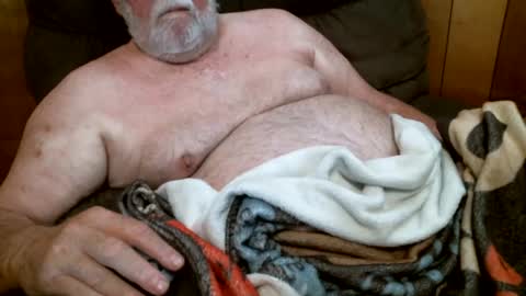 Snapshot of cajungrey75 chatting on October 19, 4:10 pm cajungrey online show from October 19, 4:10 pm