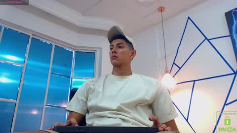 Valerio  online show from December 11, 8:38 pm