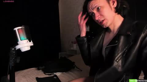 Calvin Owens online show from December 3, 6:47 pm