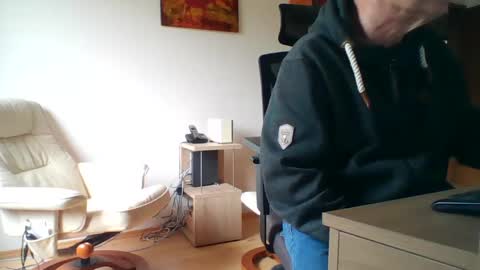 camcologne online show from February 10, 2:16 pm