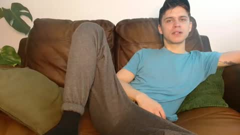 Snapshot of camdoattitude chatting on March 4, 12:55 pm CamDoAttitude online show from March 4, 12:55 pm