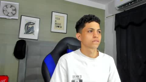 CAMERON online show from April 13, 3:07 am