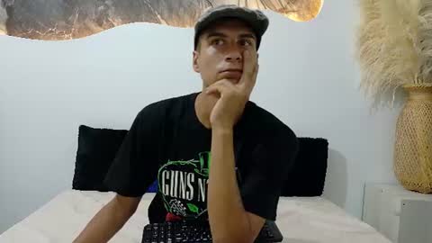 cameronsilverman online show from July 10, 11:17 pm