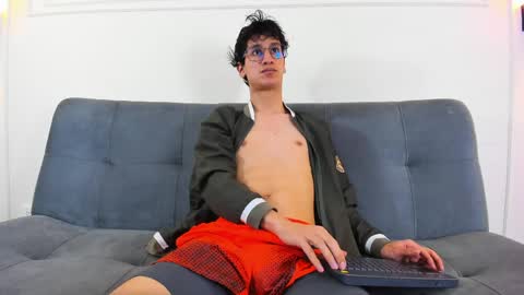 Camilo online show from May 26, 3:24 am