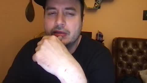 camunity online show from May 3, 5:54 am
