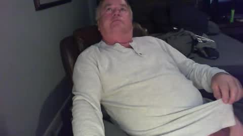 canamanxxx online show from November 23, 2:39 pm