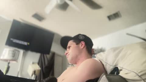 ColeKaine online show from January 1, 7:52 am