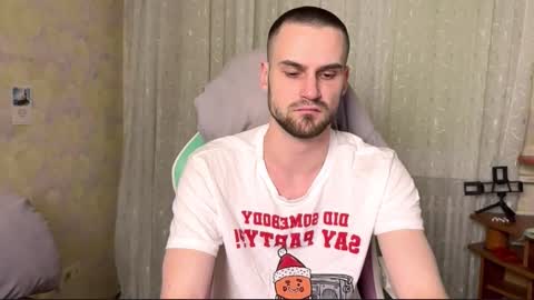 Cari online show from December 4, 7:10 pm