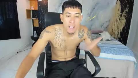 master online show from April 24, 1:13 pm