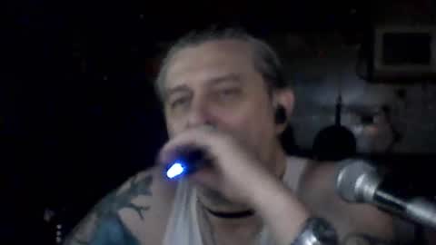 carlos712009 online show from April 16, 6:35 am