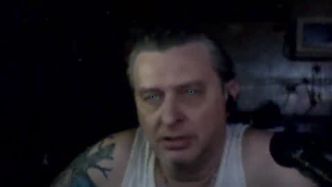 carlos712009 online show from April 7, 5:40 am