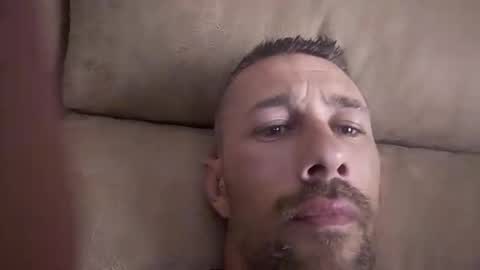 carlosrm440882 online show from April 11, 2:42 pm