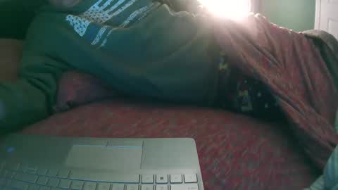 Snapshot of carolinaboy01 chatting on September 14, 4:31 pm carolinaboy01 online show from September 14, 4:31 pm