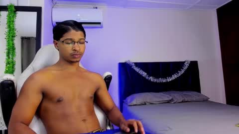 CASSIAN GOLD online show from December 22, 1:47 am