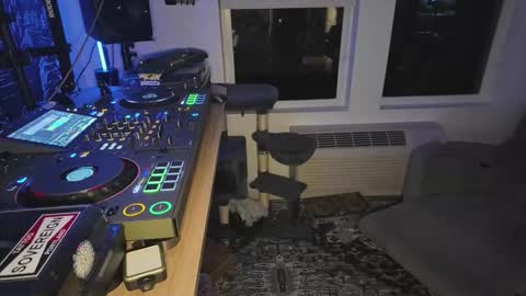 ccook1200 online show from March 19, 5:32 am