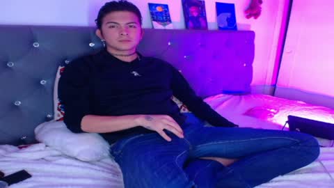 I am Valentinn online show from April 10, 12:17 am