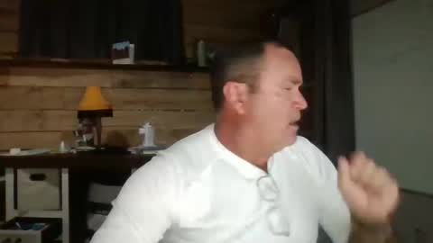 chadmichaell online show from April 3, 12:51 am