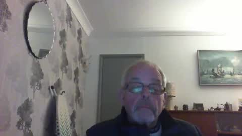 Champers online show from January 6, 5:28 pm