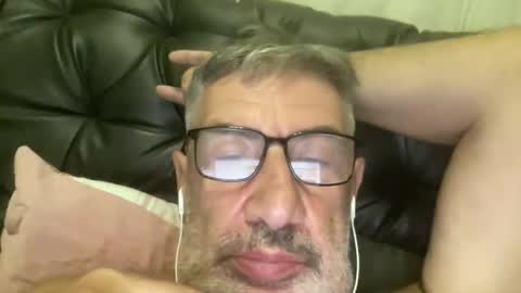 champsex305610 online show from April 23, 6:43 pm