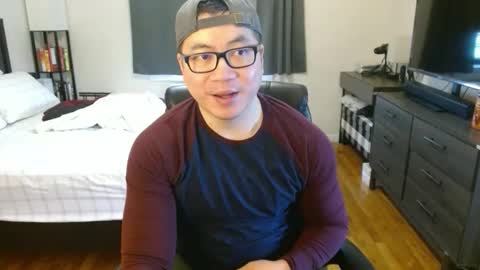 changyb online show from February 11, 7:52 pm