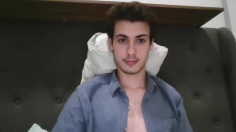 charismaticcharm online show from January 6, 7:52 am