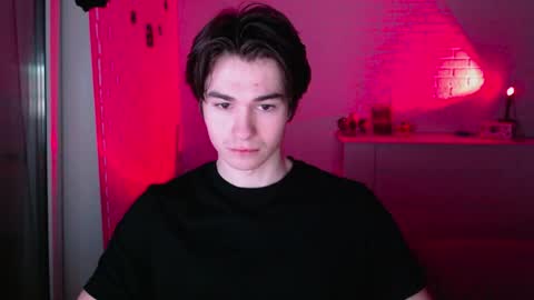 charleshanson69 online show from April 5, 8:16 pm