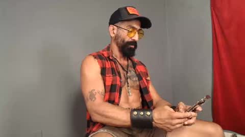 Charlie  Prospect online show from April 8, 1:39 am