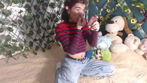 charly_evans60 online show from March 11, 11:37 pm