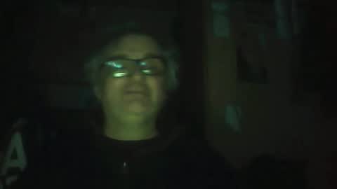 lee online show from March 5, 6:26 pm