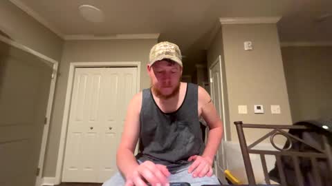 chevycamaro1978 online show from February 14, 3:11 am