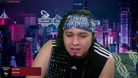 Enrique online show from February 25, 7:09 am