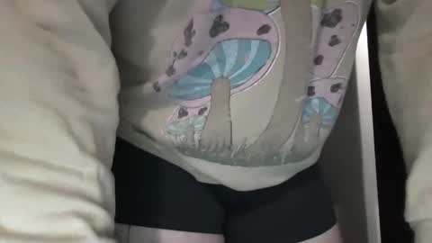 chipdougie online show from April 15, 12:27 pm